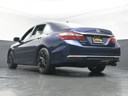 Used 2016 Honda Accord EX-L image 45