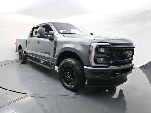 Used 2026 Ford F350 XLT w/ XLT Premium Package AWD/4WD image 1