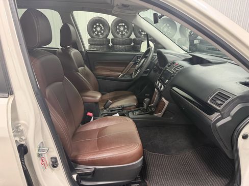 Used 2017 Subaru Forester 2.5i Touring w/ Popular Package #2 image 40