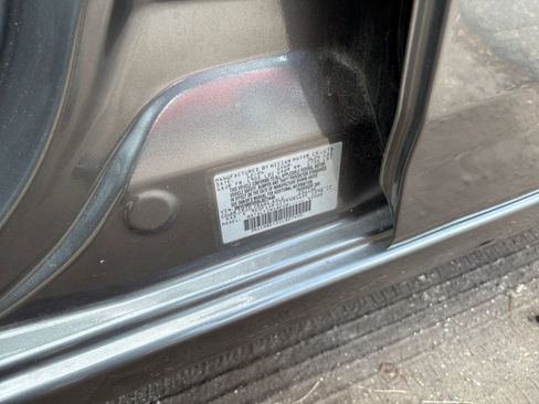 Used 2025 Nissan Versa SV w/ Trunk Package FWD image 27