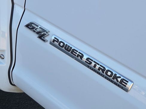 Used 2019 Ford F250 XLT image 12
