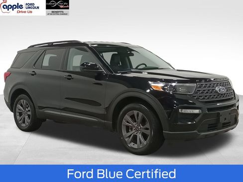 Certified 2023 Ford Explorer XLT w/ Equipment Group 202A AWD/4WD image 1