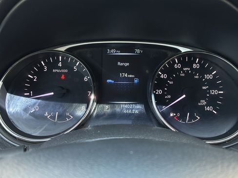 Used 2016 Nissan Rogue S FWD image 26