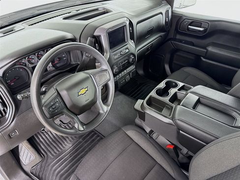 Used 2022 Chevrolet Silverado 1500 Custom image 10