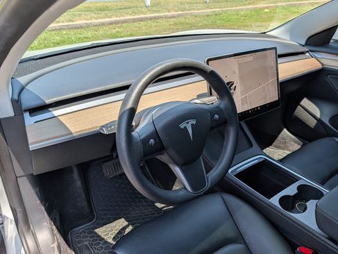 Used 2023 Tesla Model 3 Standard Range RWD image 20