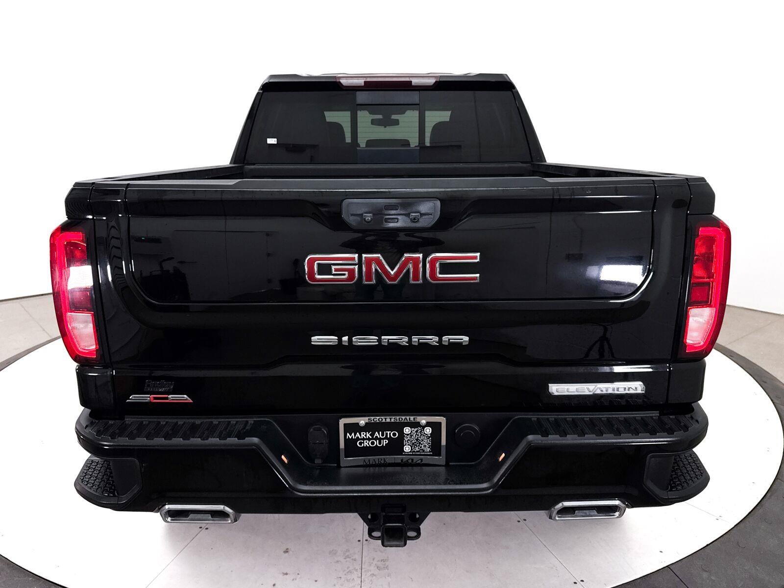 Used 2021 GMC Sierra 1500 Elevation w/ Preferred Package AWD/4WD image 15