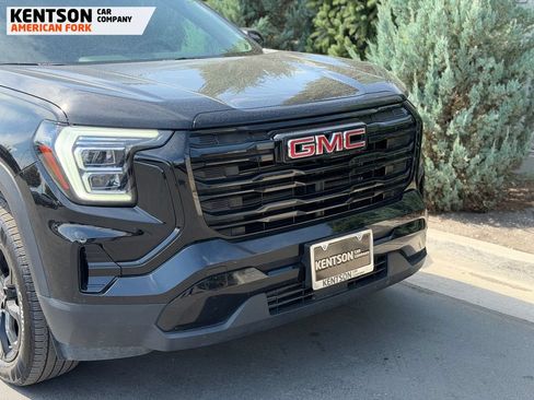 Used 2026 GMC Terrain Elevation w/ Elevation Premium Package AWD/4WD image 9