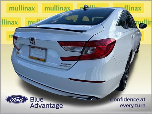 Used 2022 Honda Accord Sport image 4