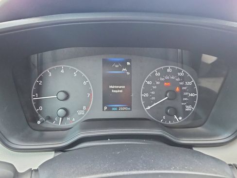Used 2025 Toyota Corolla LE FWD image 19