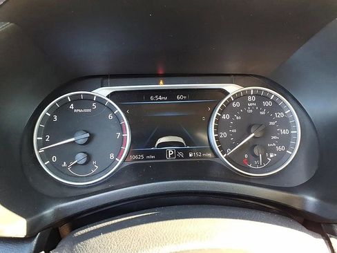 Used 2024 Nissan Sentra SV w/ Lighting Package FWD image 30
