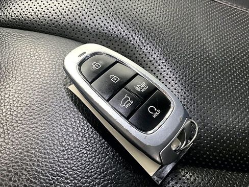 Certified 2023 Hyundai Palisade Limited image 10