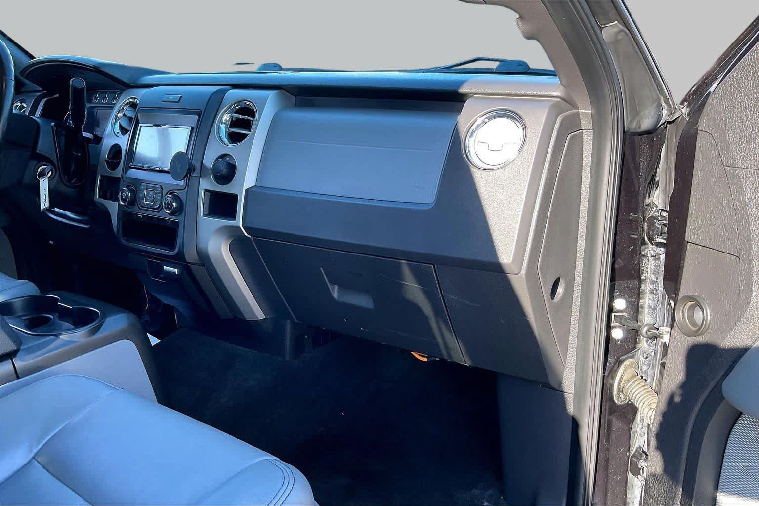 Used 2014 Ford F150 XLT w/ XLT Chrome Package RWD image 16
