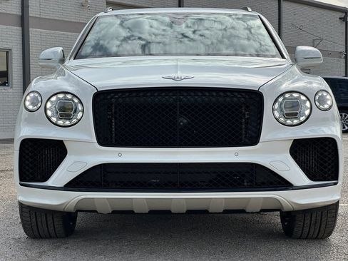 Used 2021 Bentley Bentayga AWD/4WD image 15