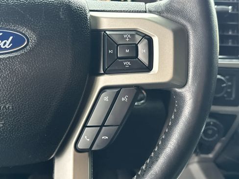 Used 2017 Ford F150 Lariat image 16