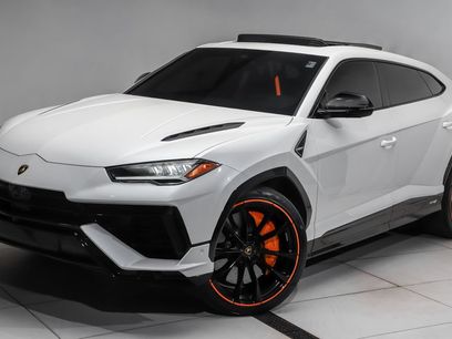 Used 2023 Lamborghini Urus S