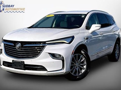 Used 2023 Buick Enclave Essence AWD/4WD image 1