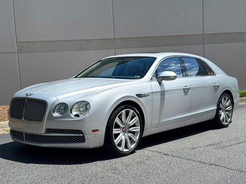 Used 2014 Bentley Flying Spur W12 AWD/4WD image 2