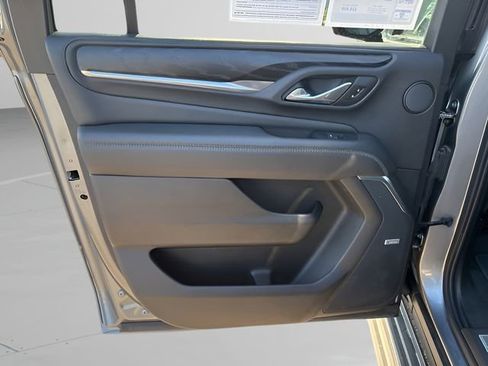 Used 2022 GMC Yukon XL Denali AWD/4WD image 21