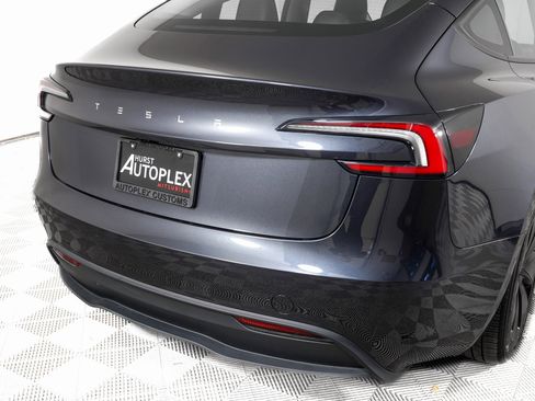 Used 2024 Tesla Model 3 Long Range image 37