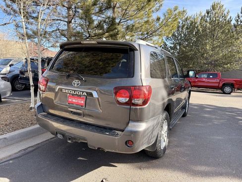 Used 2022 Toyota Sequoia SR5 image 4