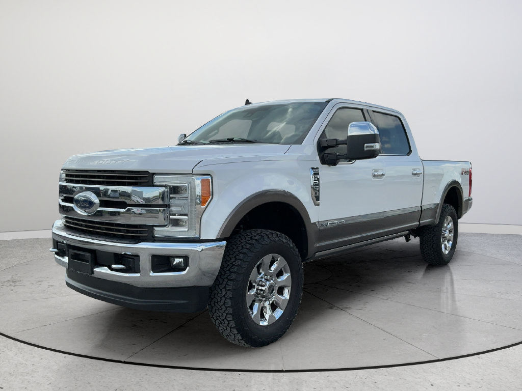 Used 2019 Ford F250 King Ranch w/ King Ranch Ultimate Package AWD/4WD image 3