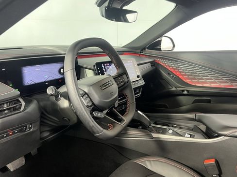 Used 2024 Dodge Charger R/T w/ Plus Group image 22