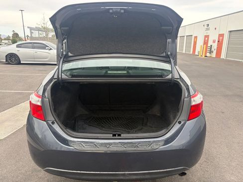 Used 2015 Toyota Corolla S image 8