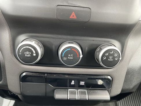Used 2021 RAM 1500 Big Horn image 20