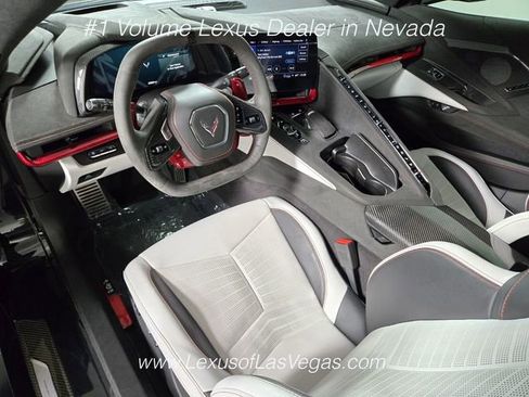 Used 2023 Chevrolet Corvette Stingray Premium Cpe w/ Z51 Performance Package RWD image 14