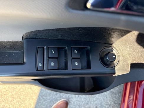 Used 2017 Chevrolet Sonic LT FWD image 13