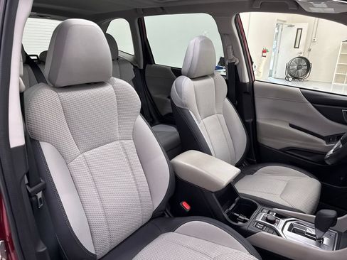 Used 2022 Subaru Forester Premium AWD/4WD image 26