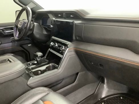 Used 2022 GMC Sierra 1500 AT4 w/ AT4 Premium Package AWD/4WD image 31