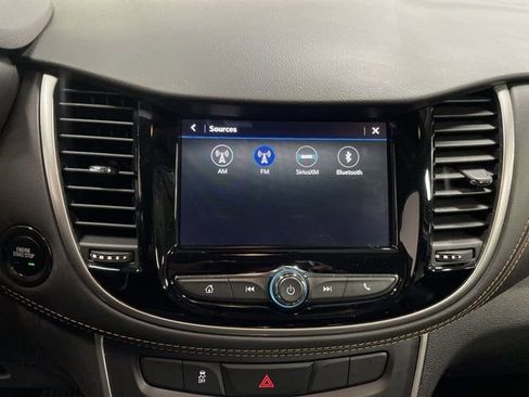 Used 2022 Chevrolet Trax LT w/ Driver Confidence Package image 16