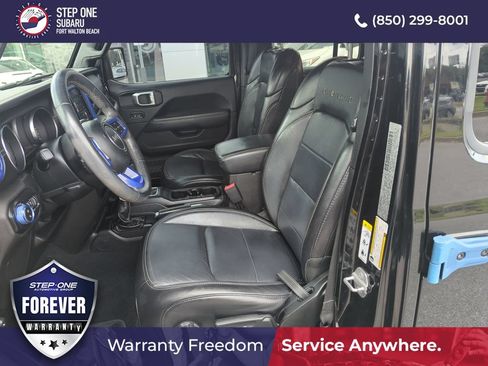 Used 2020 Jeep Gladiator Overland AWD/4WD image 12