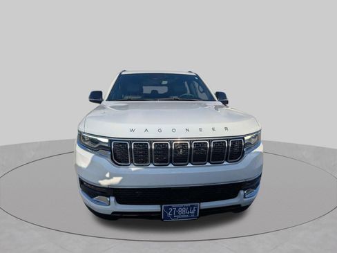 Used 2023 Jeep Wagoneer 4WD w/ Convenience Group I image 9