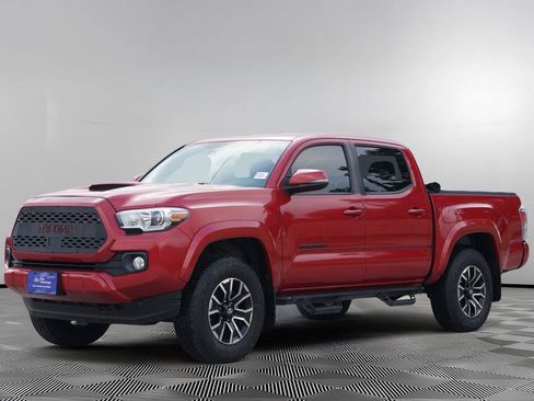Used 2020 Toyota Tacoma TRD Sport w/ Technology Package AWD/4WD image 8