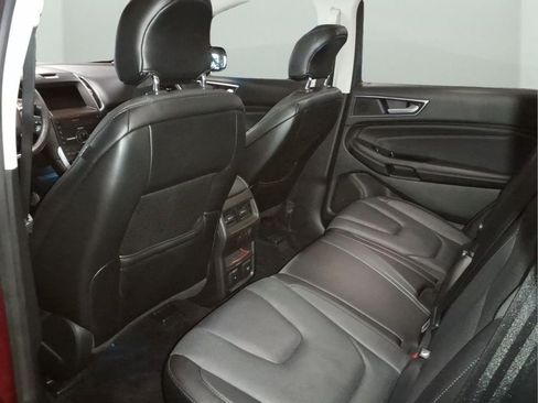 Used 2015 Ford Edge Titanium w/ Equipment Group 301A AWD/4WD image 31
