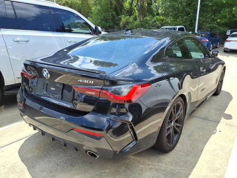 Used 2022 BMW 430i Coupe w/ M Sport Package RWD image 8