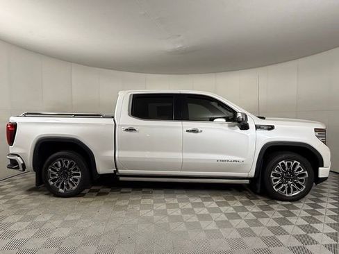 Used 2023 GMC Sierra 1500 Denali Ultimate image 12
