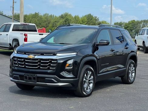 Used 2025 Chevrolet Equinox LT w/ Convenience Package II AWD/4WD image 42