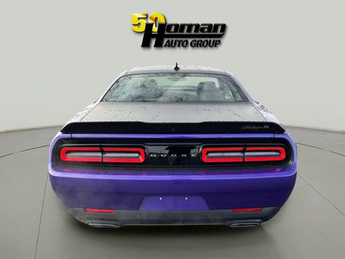 Used 2023 Dodge Challenger R/T w/ T/A Package image 4