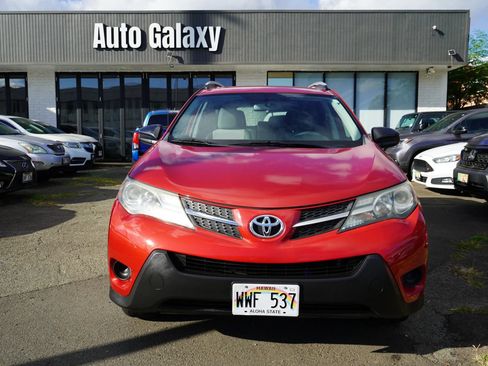 Used 2015 Toyota RAV4 LE FWD image 3