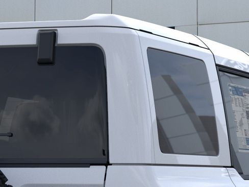 New 2026 Ford Bronco Badlands AWD/4WD image 25