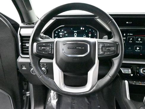 Used 2023 GMC Sierra 1500 Denali w/ Denali Reserve Package AWD/4WD image 8