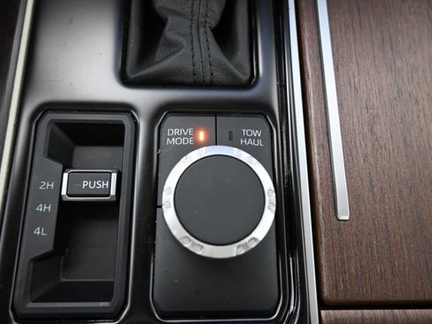 Used 2023 Toyota Tundra Capstone image 32