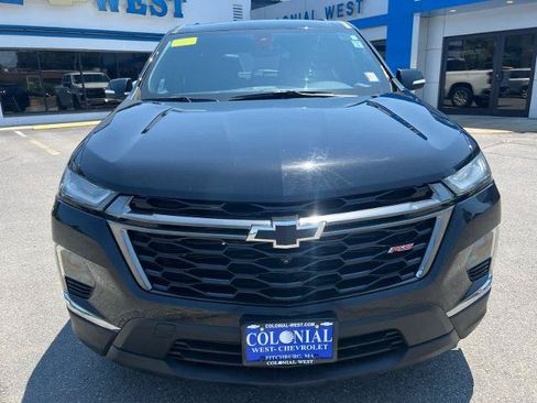 Used 2023 Chevrolet Traverse RS w/ LPO, Floor Liner Package AWD/4WD image 2