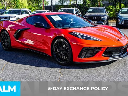 Used 2023 Chevrolet Corvette Stingray Coupe w/ Z51 Performance Package RWD image 4