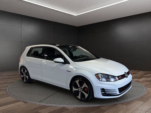Used 2017 Volkswagen GTI Autobahn FWD image 2