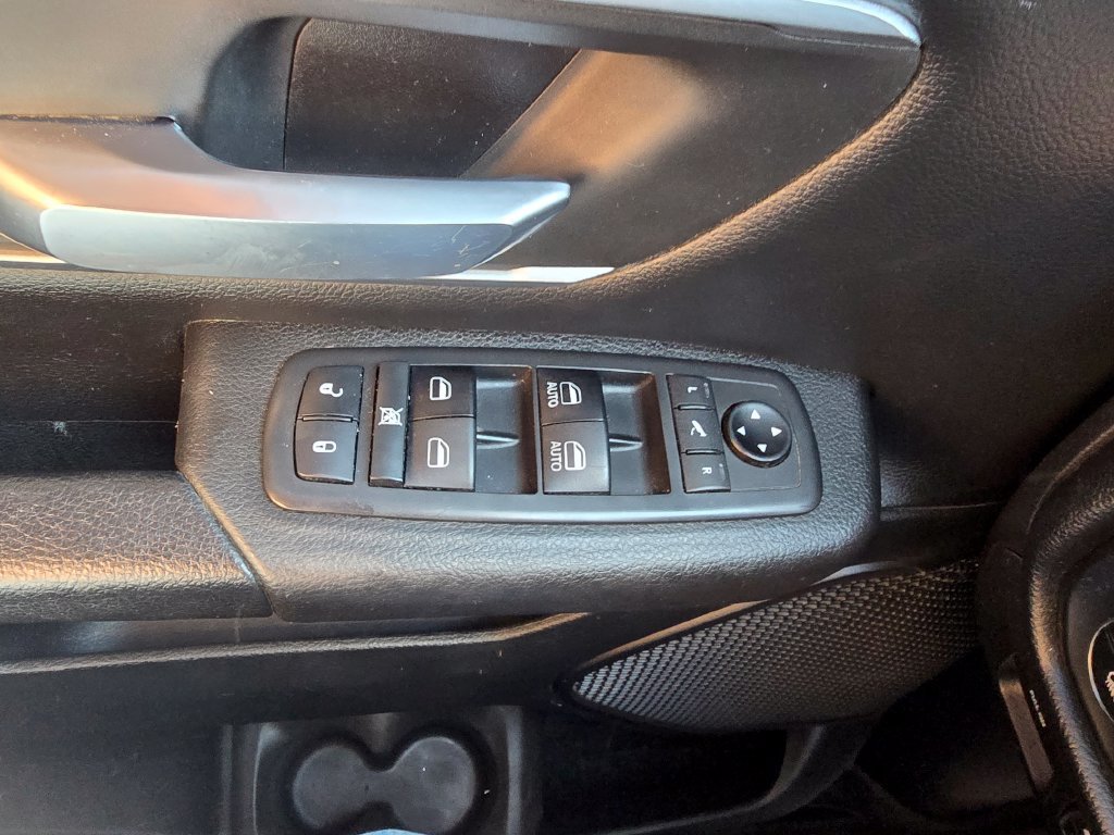 Used 2019 RAM 1500 Big Horn AWD/4WD image 17