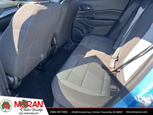 Certified 2025 Chevrolet Trax RS w/ Driver Confidence Package FWD image 13